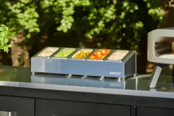 Cozze Topping station