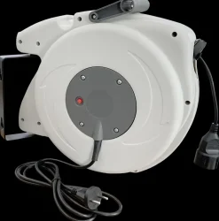 Kabeltromle med automatisk oprulning 15 + 2 m