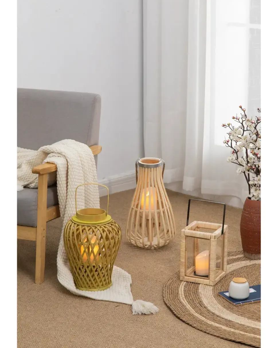 Lanterne i rattan H. 35 cm