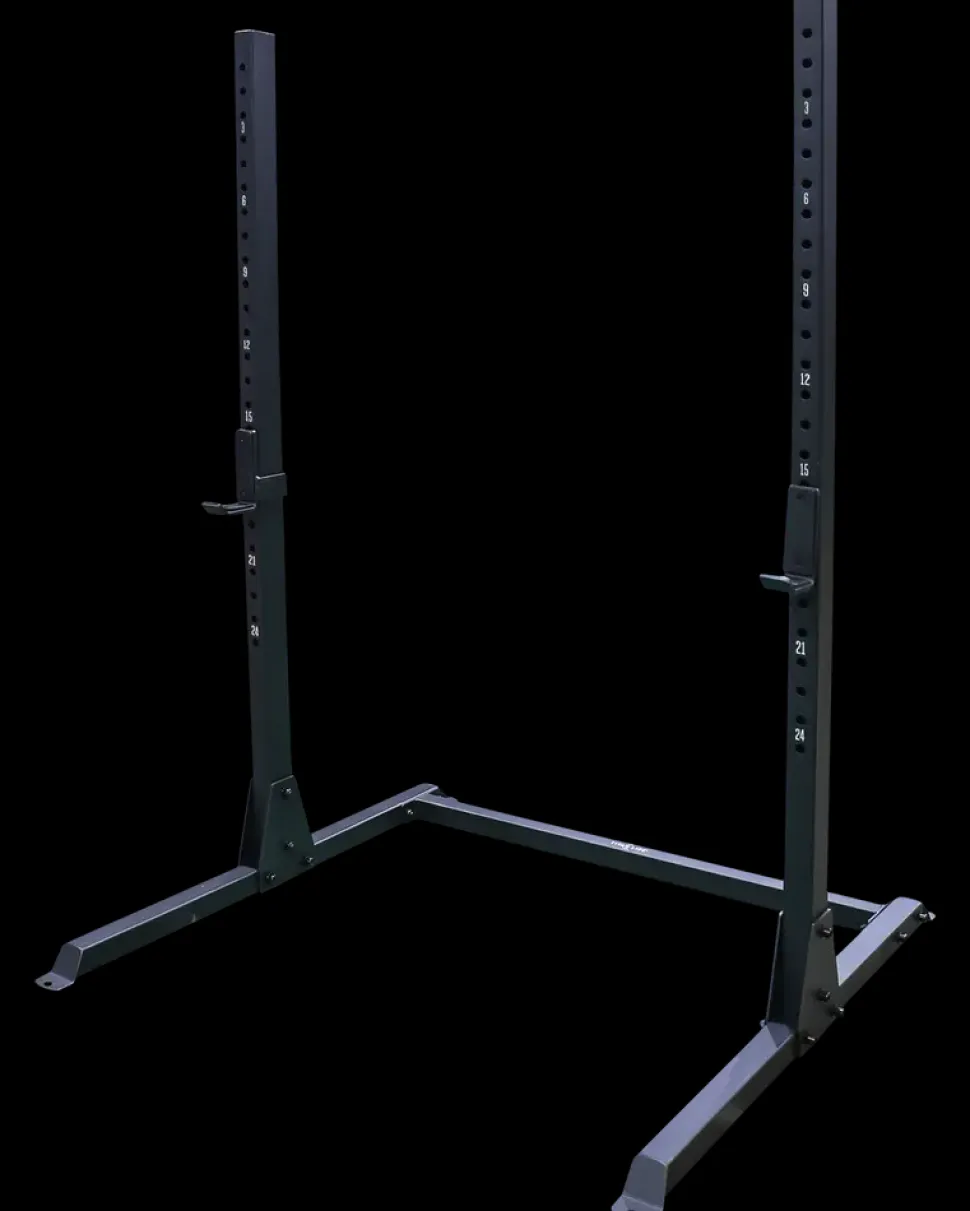 Titan Life squat rack